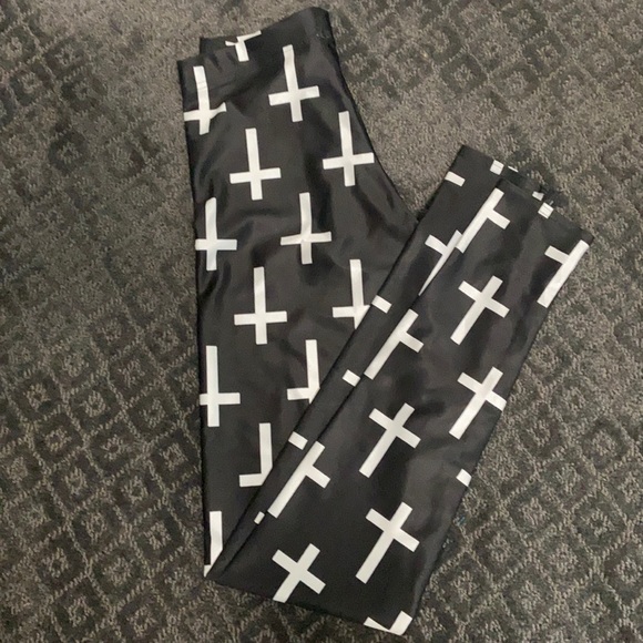 Blackmilk Cross of St Peter Black Leggings - Picture 2 of 3